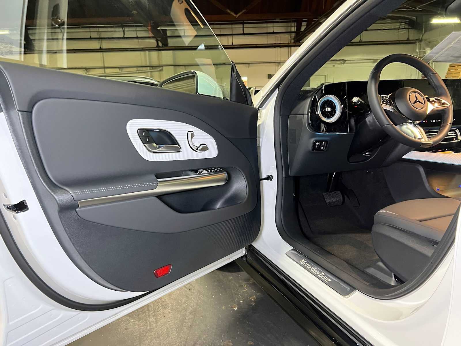 2027 Mercedes-Benz CLA 350 Electric 4MATIC®