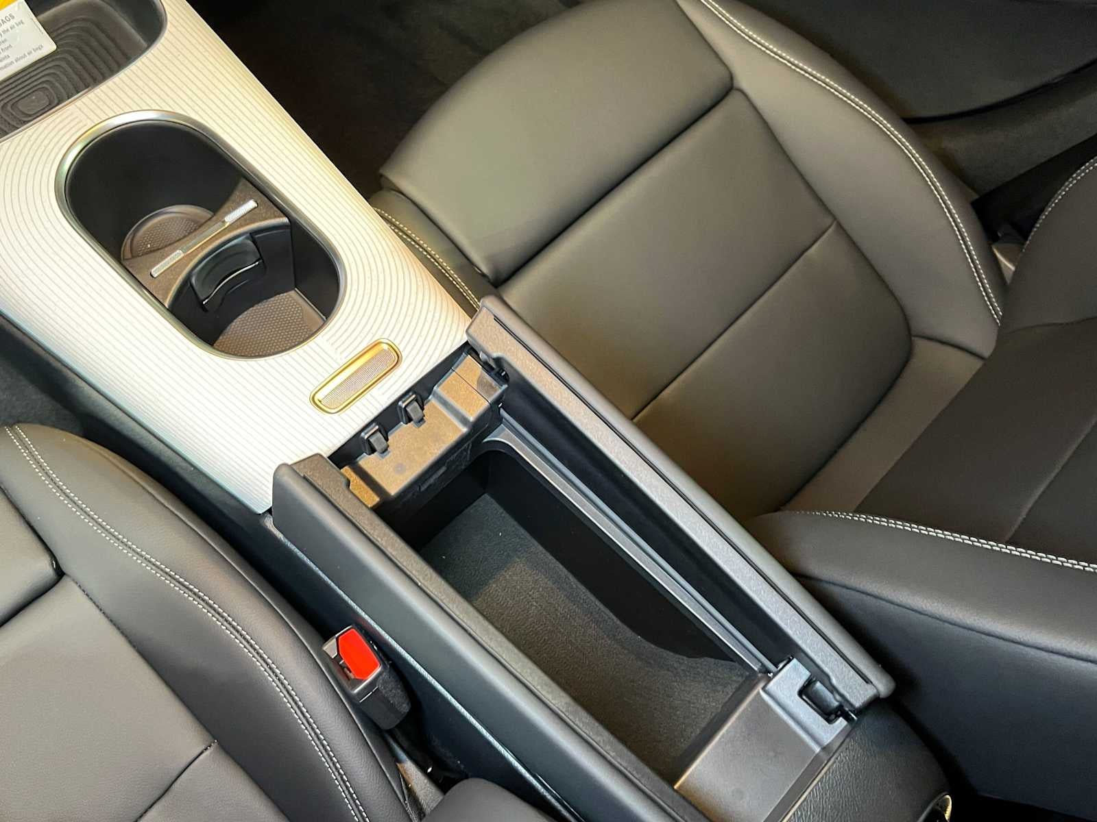 2027 Mercedes-Benz CLA 350 Electric 4MATIC®