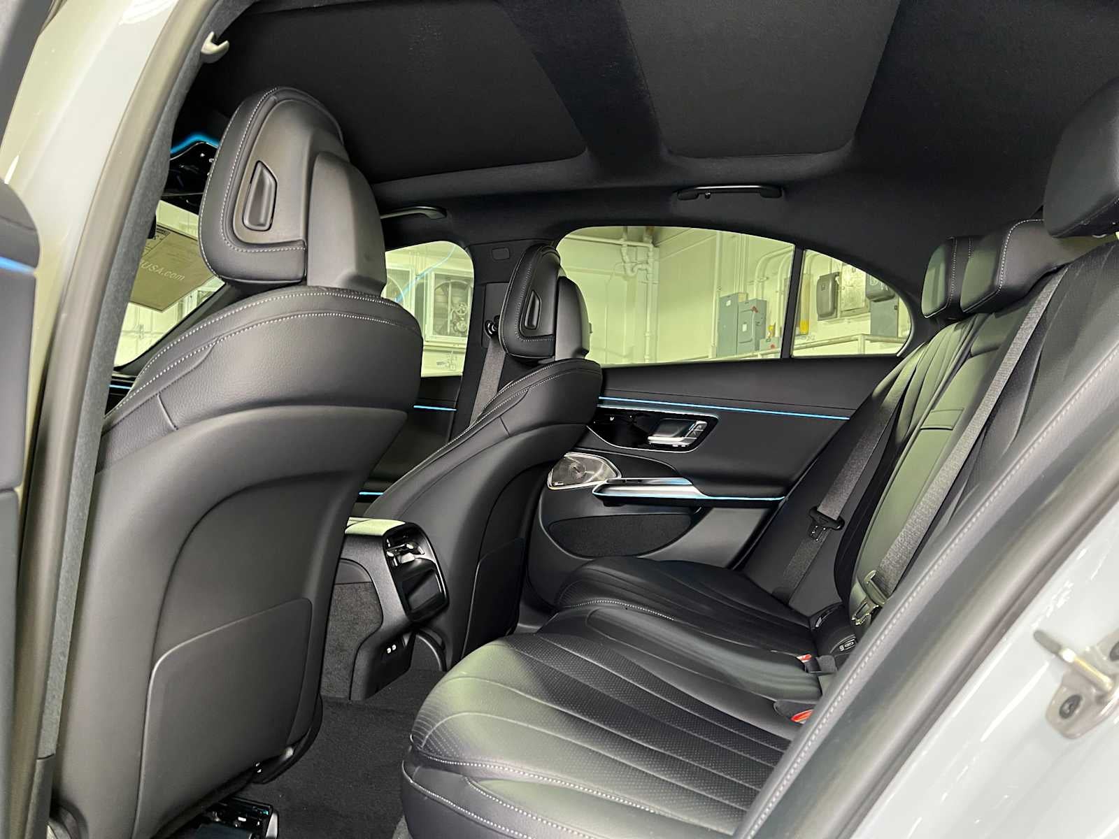 2025 Mercedes-Benz E-Class E 350