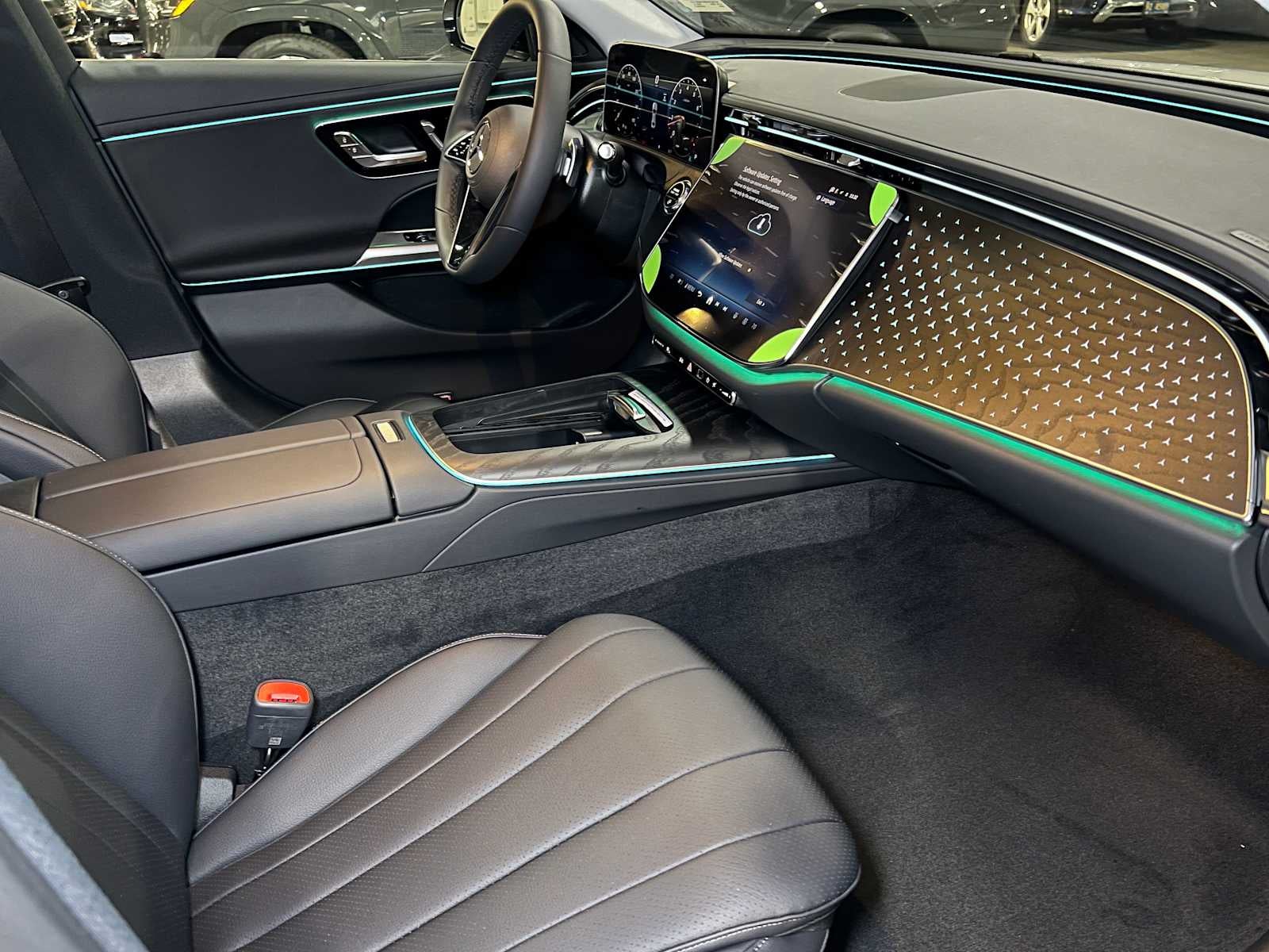 2026 Mercedes-Benz E 350 4MATIC® Sedan