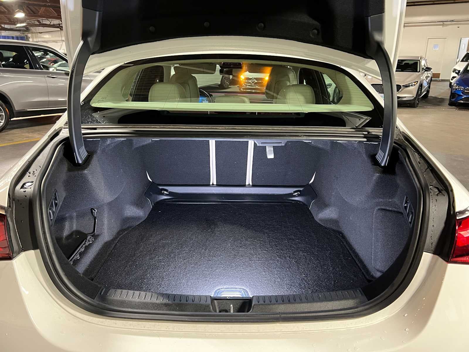 2025 Mercedes-Benz E-Class E 350