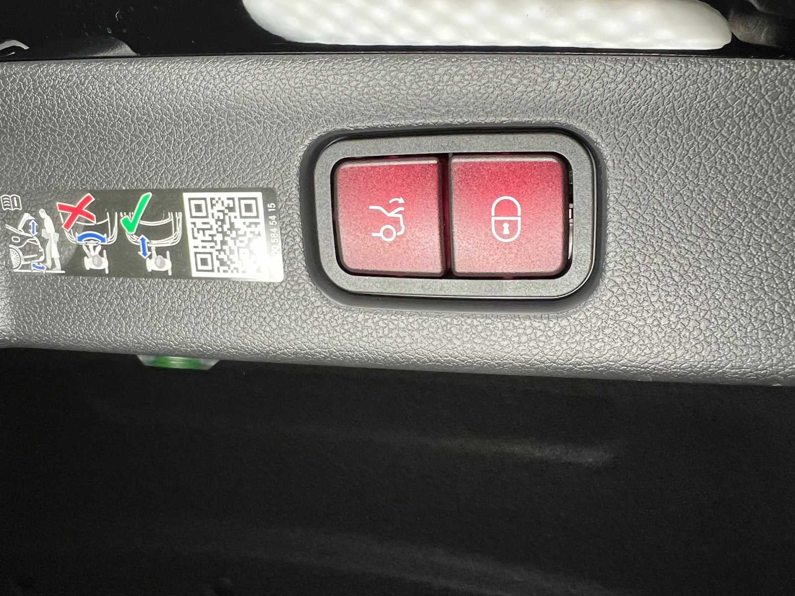 2026 Mercedes-Benz E 350 4MATIC® Sedan