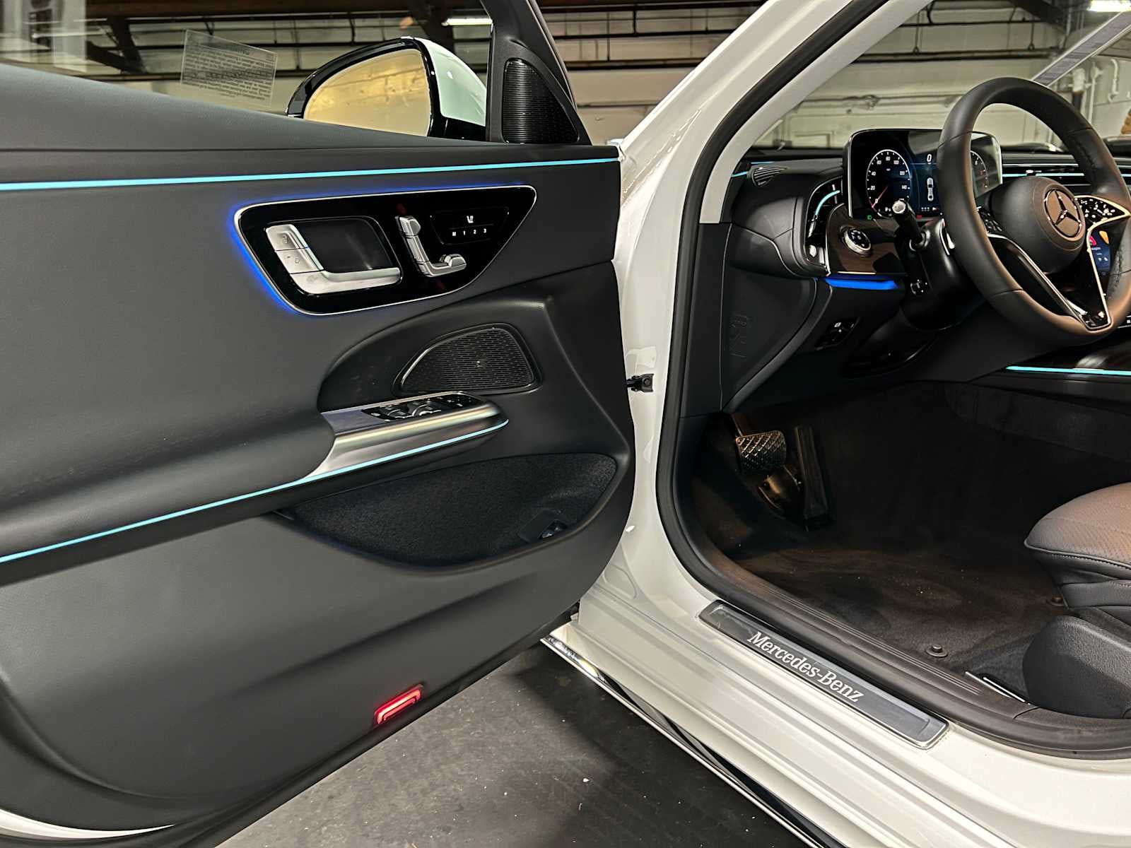 2026 Mercedes-Benz E 350 4MATIC® Sedan