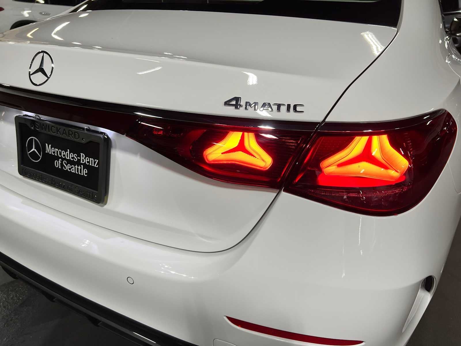 2027 Mercedes-Benz E 450 4MATIC® Sedan