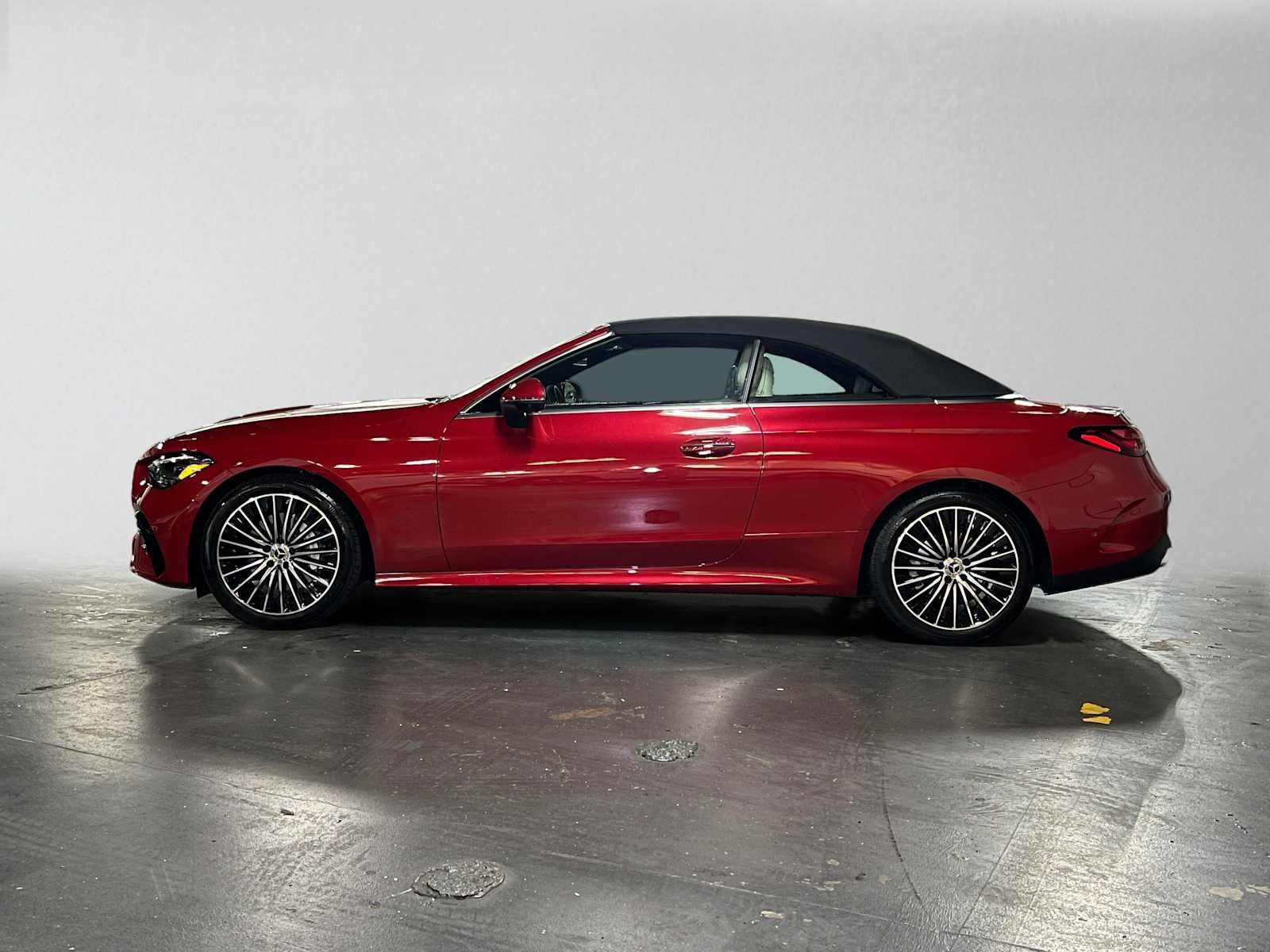 2027 Mercedes-Benz CLE 300 4MATIC® Cabriolet