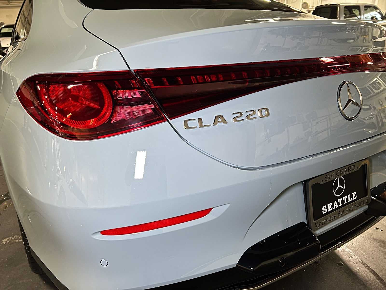 2027 Mercedes-Benz CLA 220 Hybrid FWD