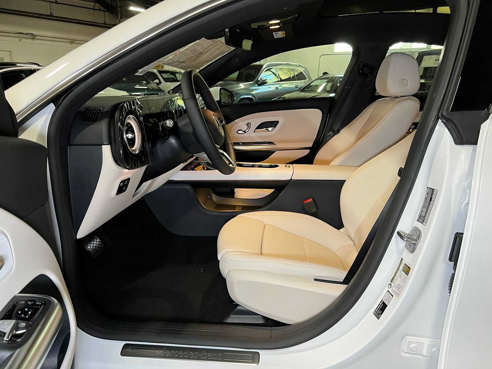 2027 Mercedes-Benz CLA 220 Hybrid FWD