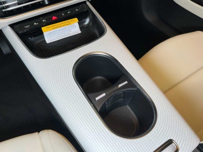2027 Mercedes-Benz CLA 220 Hybrid FWD