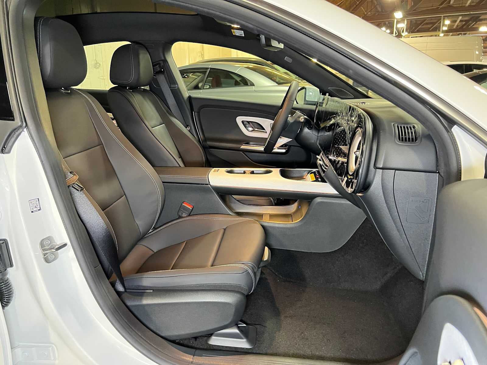 2027 Mercedes-Benz CLA 220 Hybrid FWD