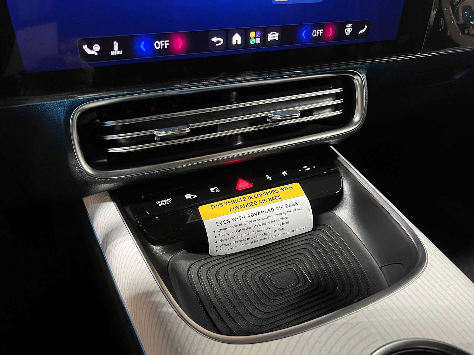 2027 Mercedes-Benz CLA 220 Hybrid FWD