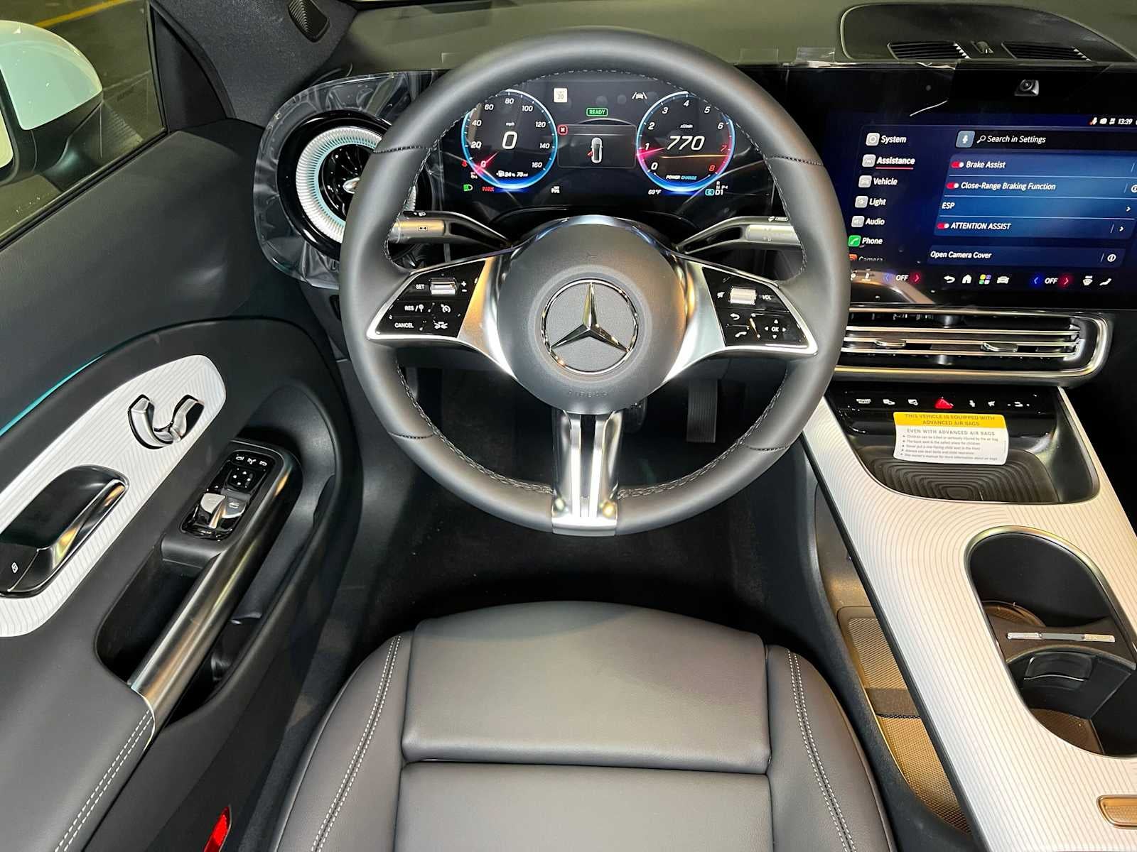 2027 Mercedes-Benz CLA 220 Hybrid FWD