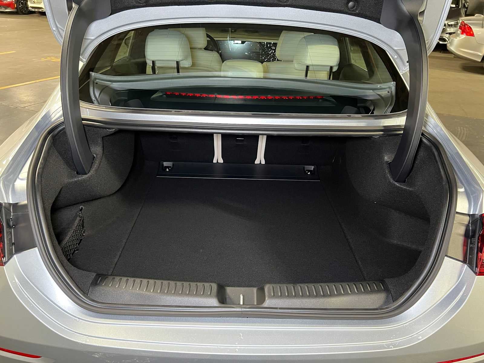 2027 Mercedes-Benz CLA 220 Hybrid FWD