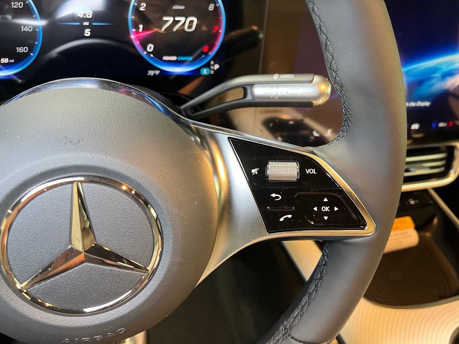 2027 Mercedes-Benz CLA 220 Hybrid FWD