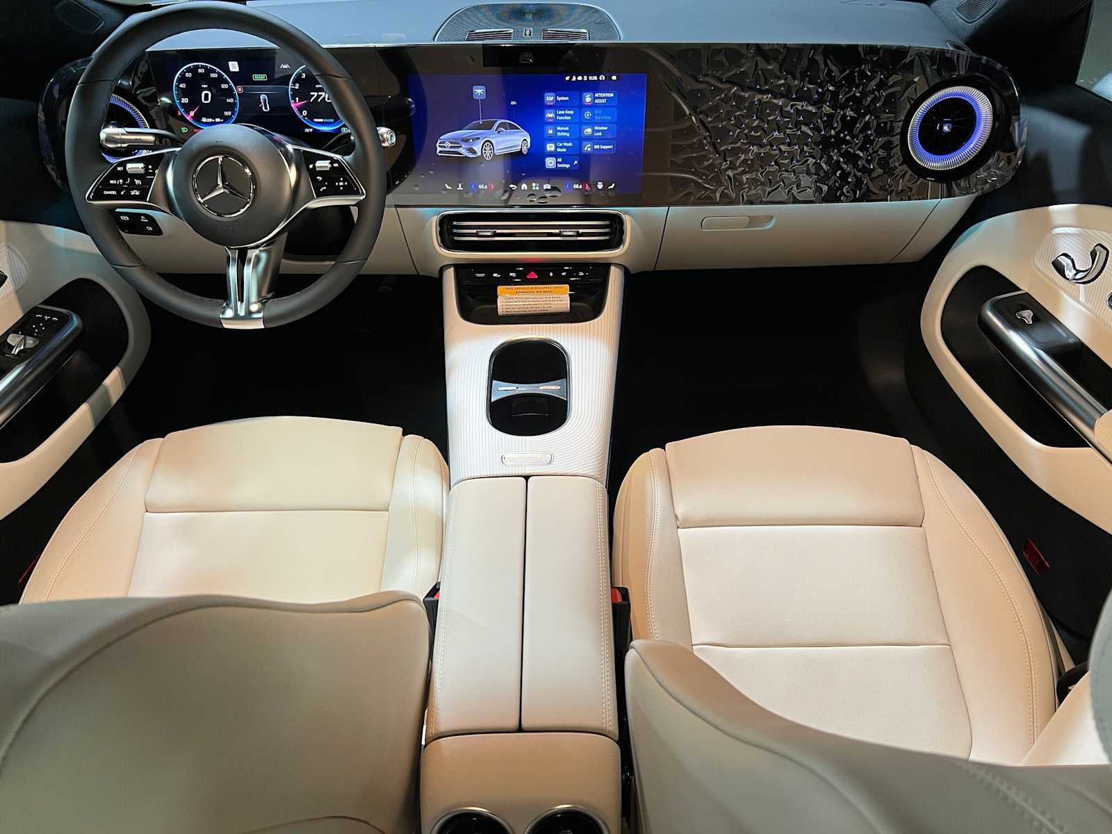 2027 Mercedes-Benz CLA 220 Hybrid FWD