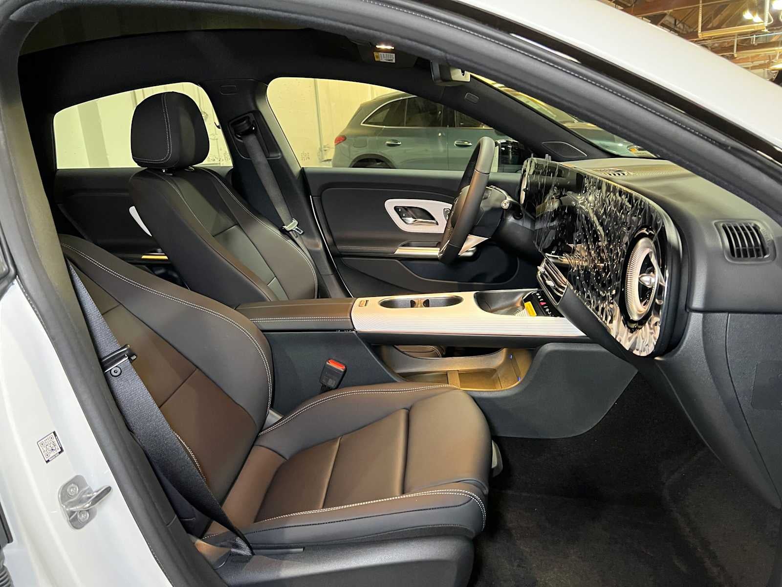 2027 Mercedes-Benz CLA 220 Hybrid FWD