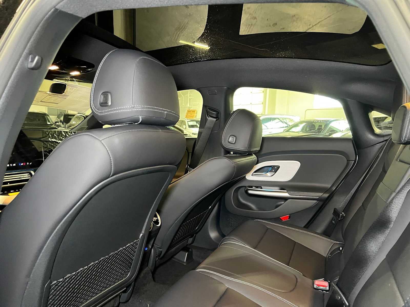 2027 Mercedes-Benz CLA 220 Hybrid FWD