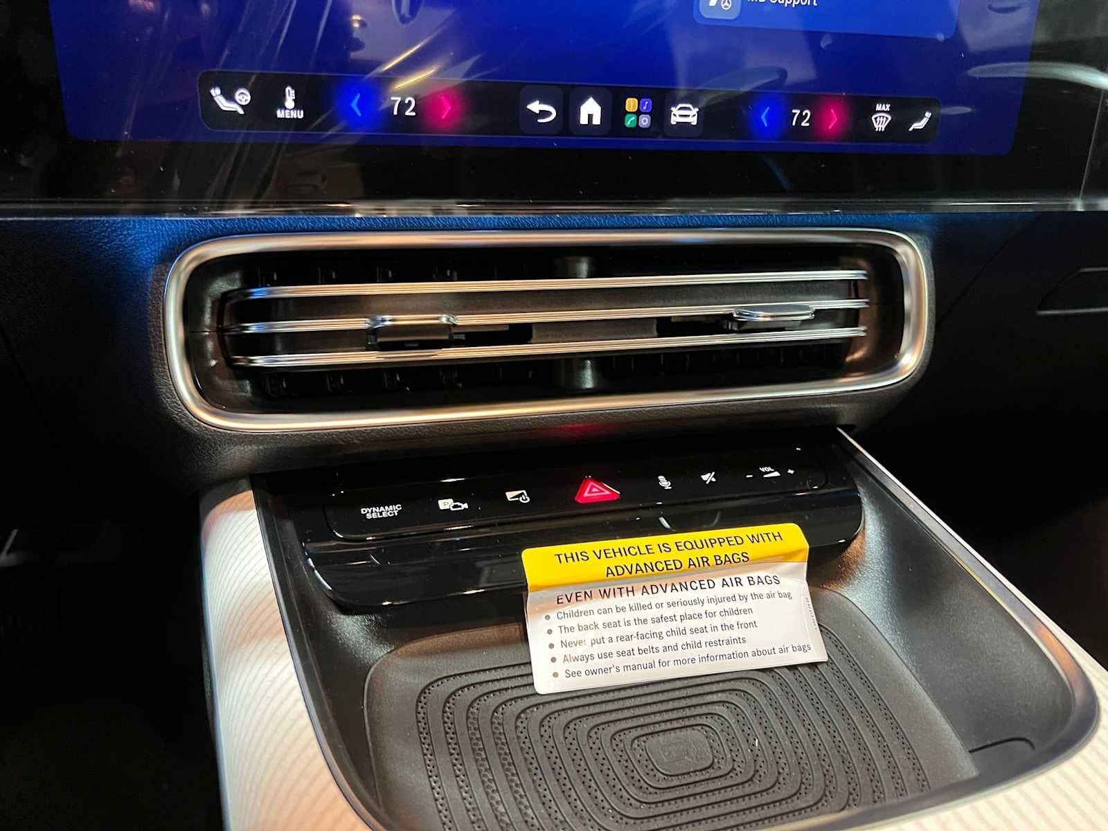 2027 Mercedes-Benz CLA 220 Hybrid FWD