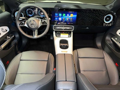2027 Mercedes-Benz CLA 220 Hybrid FWD