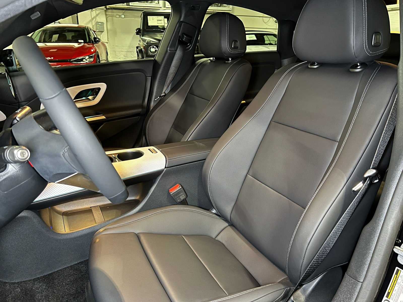 2027 Mercedes-Benz CLA 220 Hybrid FWD