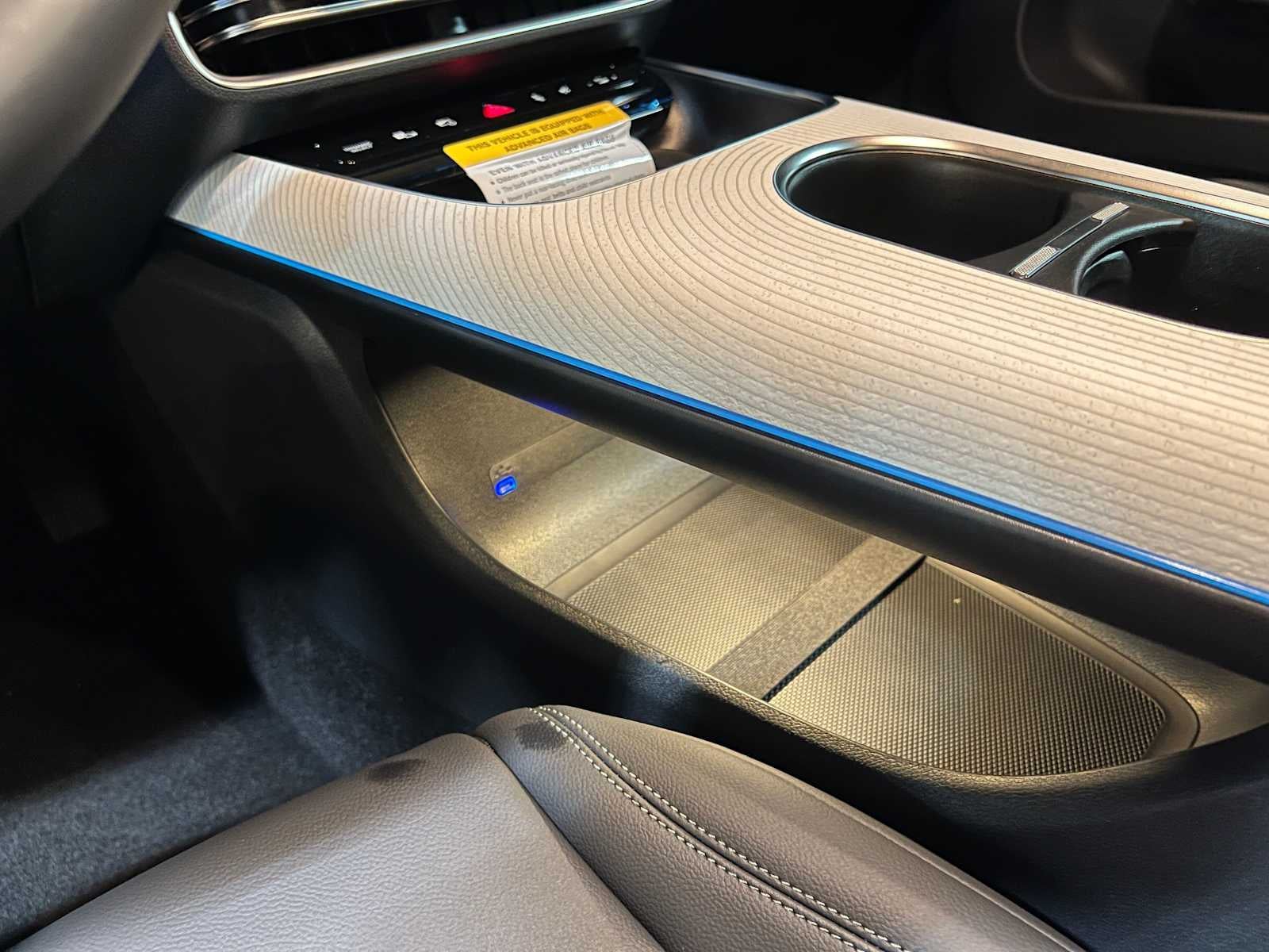 2027 Mercedes-Benz CLA 220 Hybrid FWD