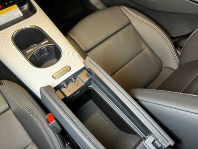 2027 Mercedes-Benz CLA 220 Hybrid FWD