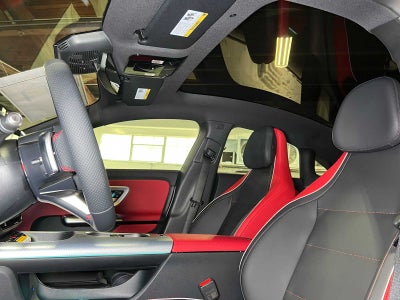 2027 Mercedes-Benz CLA 220 Hybrid FWD