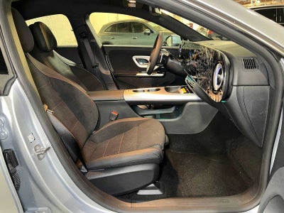 2027 Mercedes-Benz CLA 220 Hybrid FWD