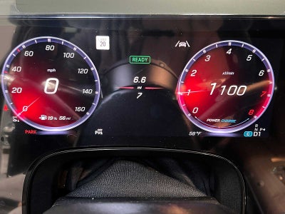 2027 Mercedes-Benz CLA 220 Hybrid FWD