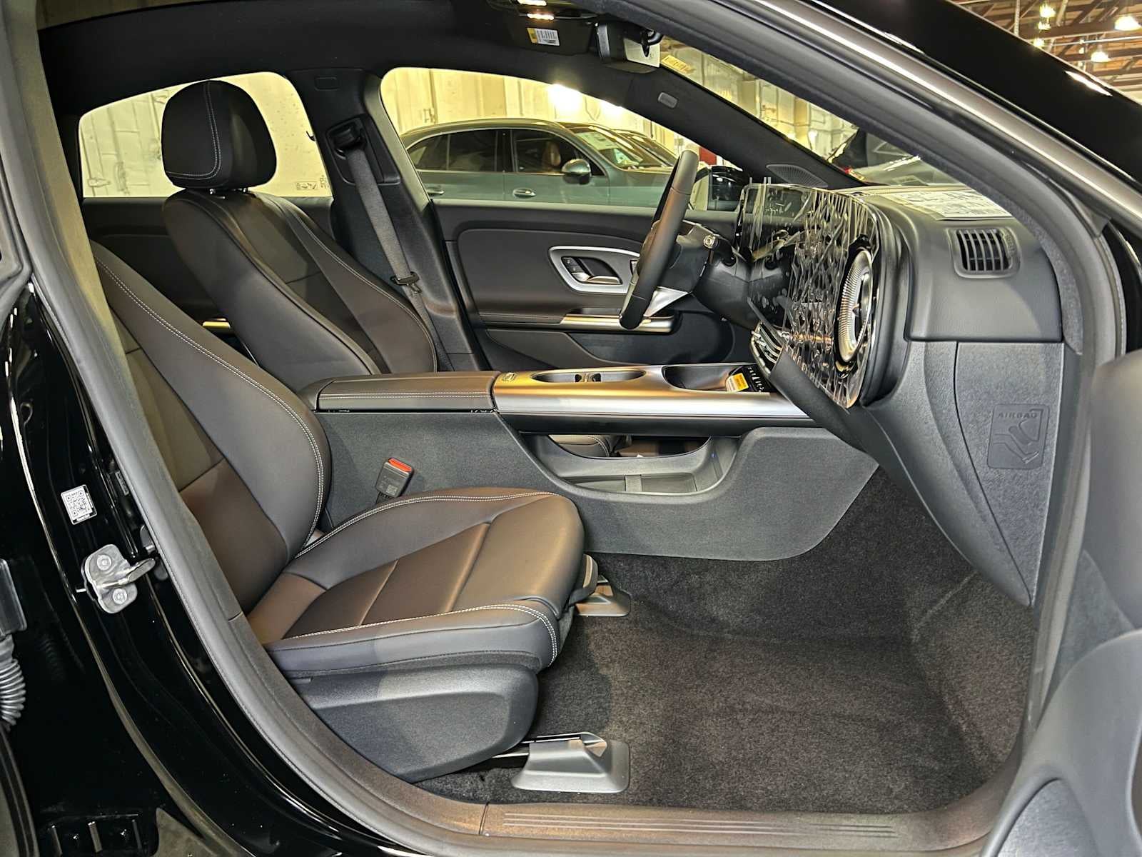 2027 Mercedes-Benz CLA 220 Hybrid FWD
