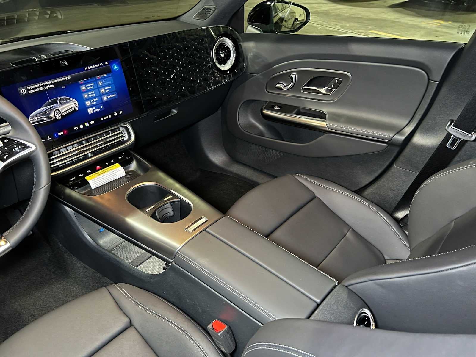 2027 Mercedes-Benz CLA 220 Hybrid FWD