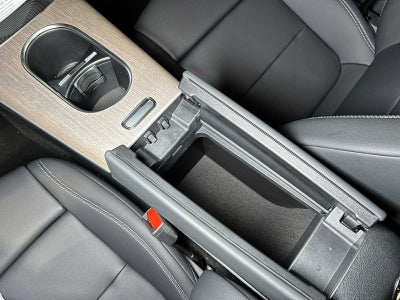 2027 Mercedes-Benz CLA 220 Hybrid FWD