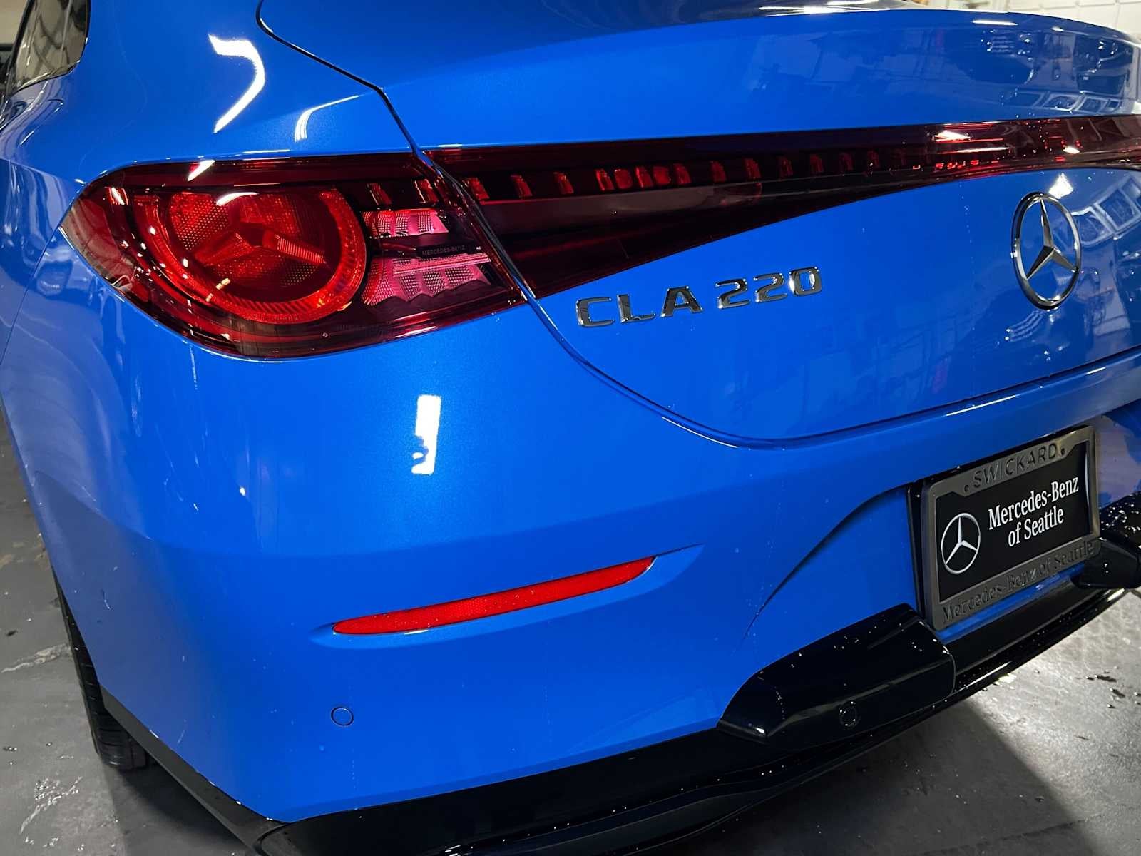 2027 Mercedes-Benz CLA 220 Hybrid FWD