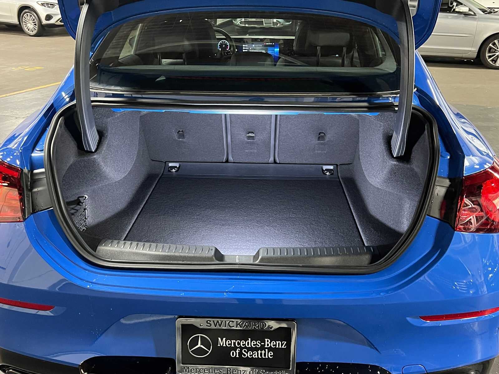2027 Mercedes-Benz CLA 220 Hybrid FWD