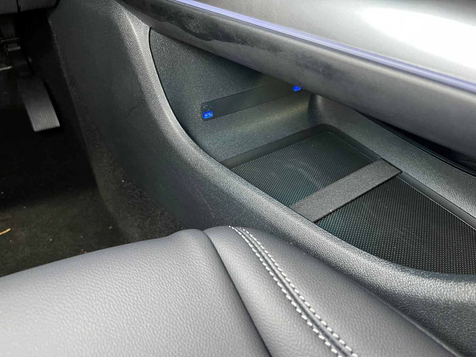 2027 Mercedes-Benz CLA 220 Hybrid FWD