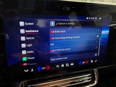 2027 Mercedes-Benz CLA 220 Hybrid FWD
