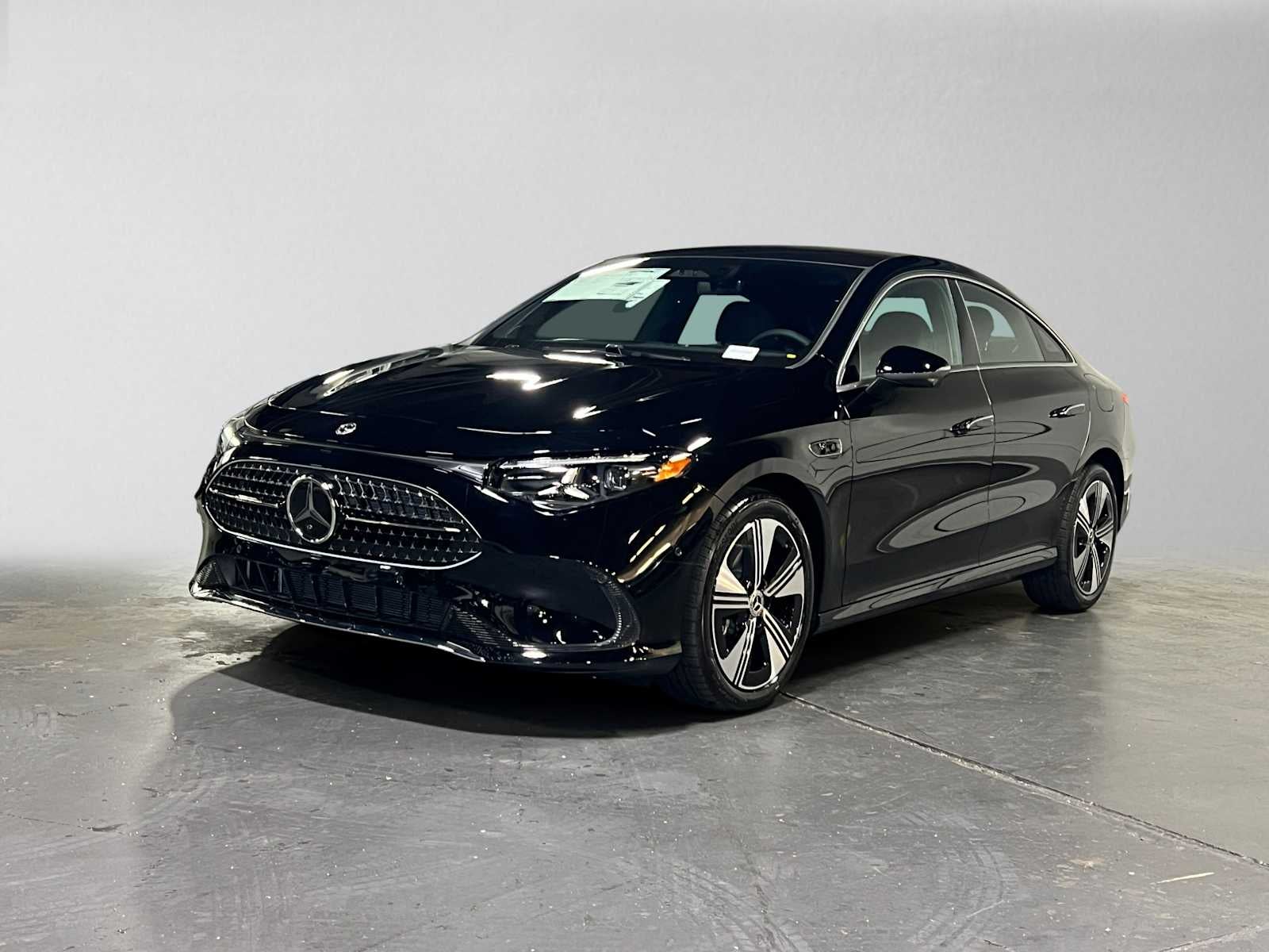2027 Mercedes-Benz CLA 220 Hybrid FWD