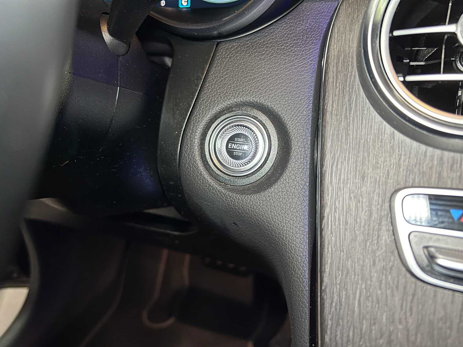 2022 Mercedes-Benz GLC 300 4MATIC® SUV