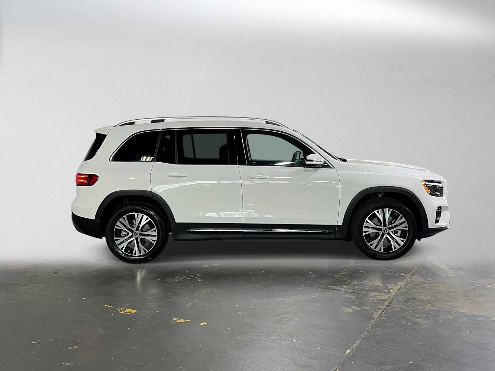 2026 Mercedes-Benz GLB 250 SUV