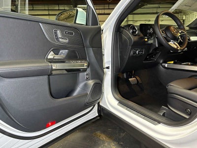 2026 Mercedes-Benz GLB 250 SUV