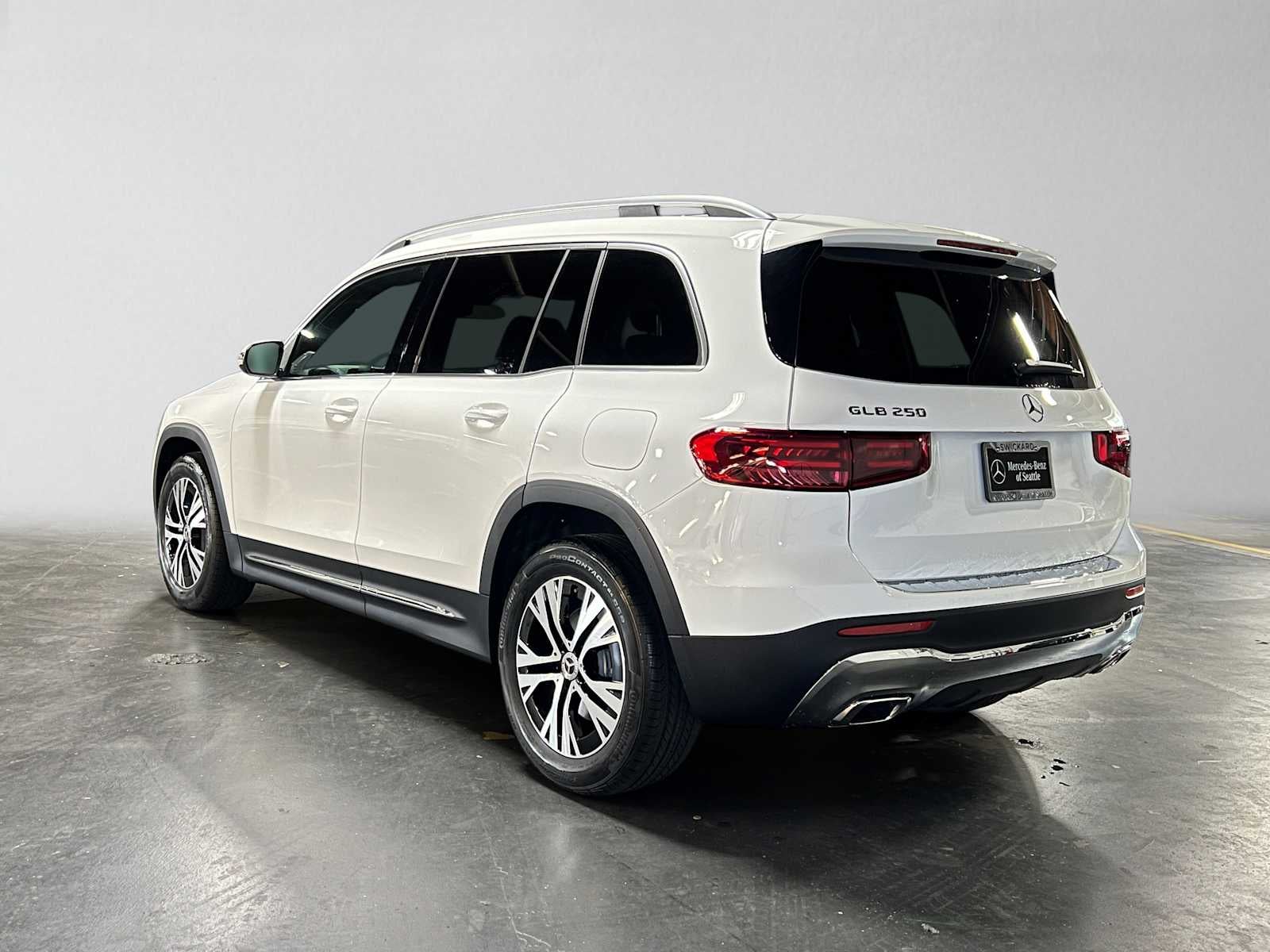 2026 Mercedes-Benz GLB 250 SUV