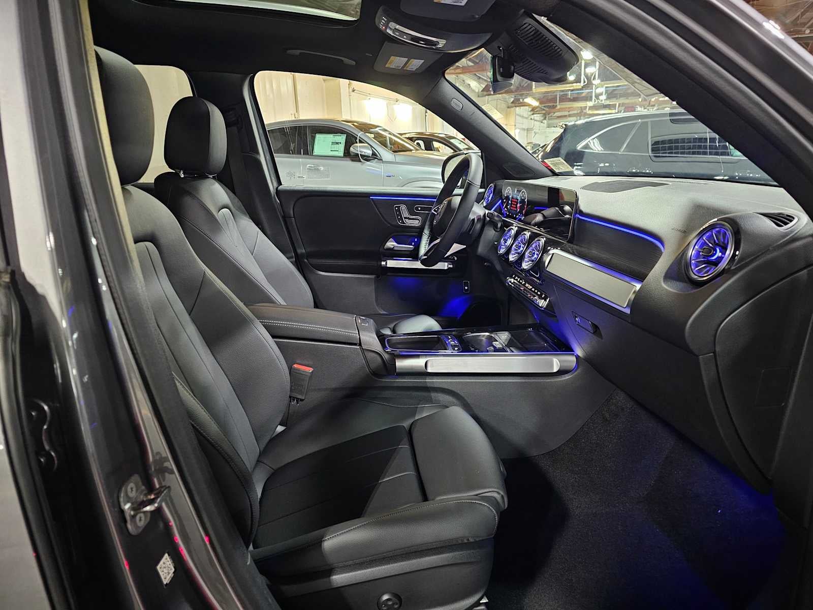 2026 Mercedes-Benz GLB 250 4MATIC® SUV