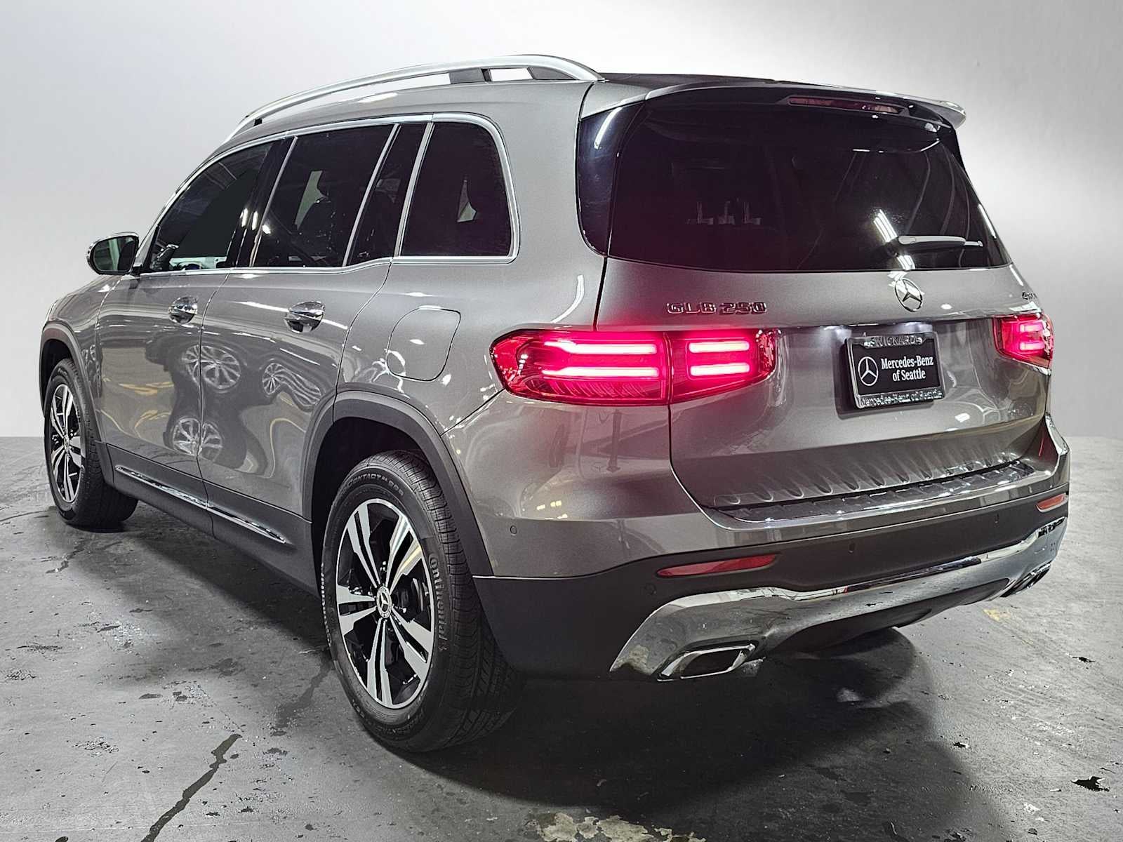 2026 Mercedes-Benz GLB 250 4MATIC® SUV