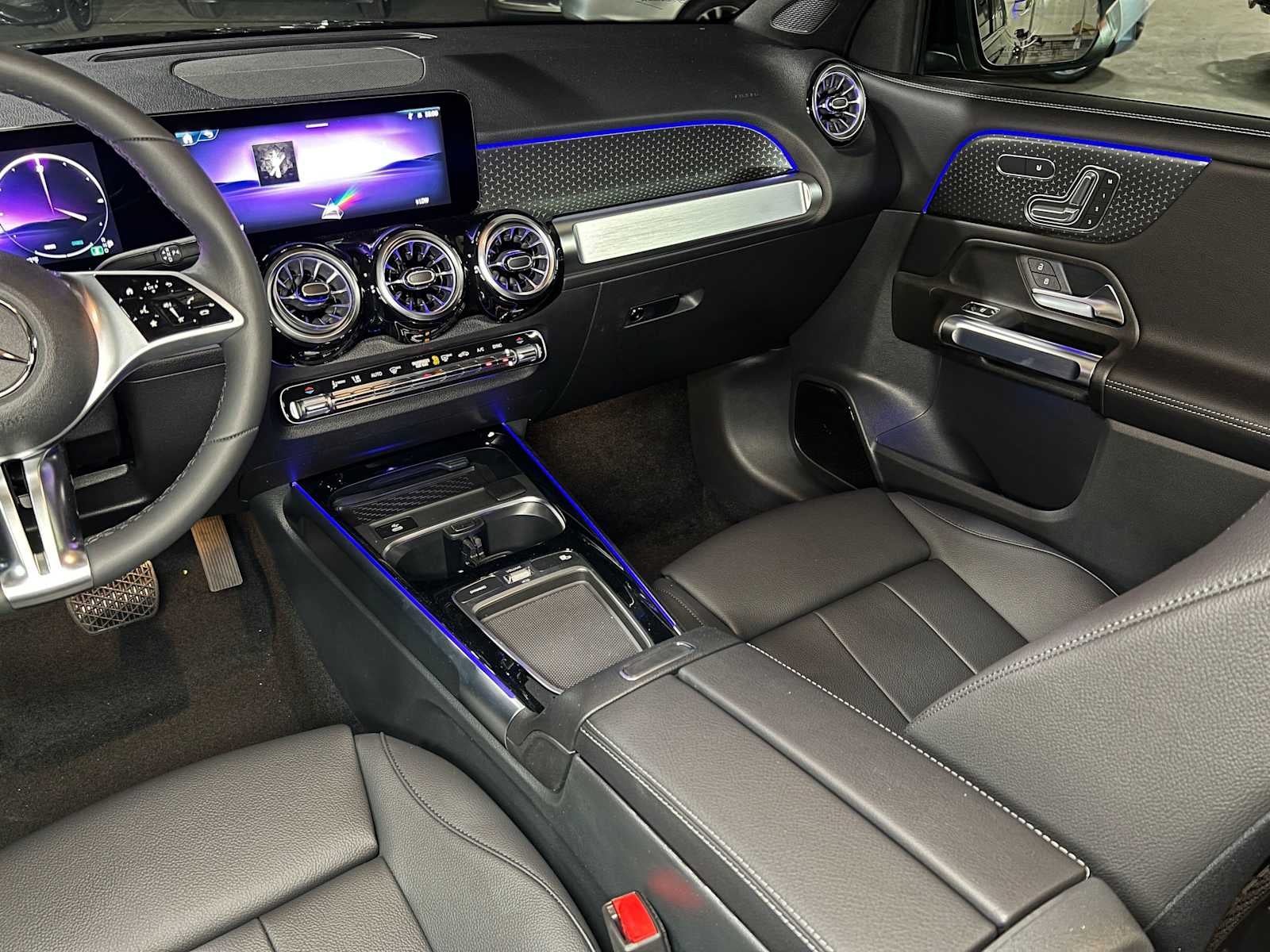 2026 Mercedes-Benz GLB 250 4MATIC® SUV
