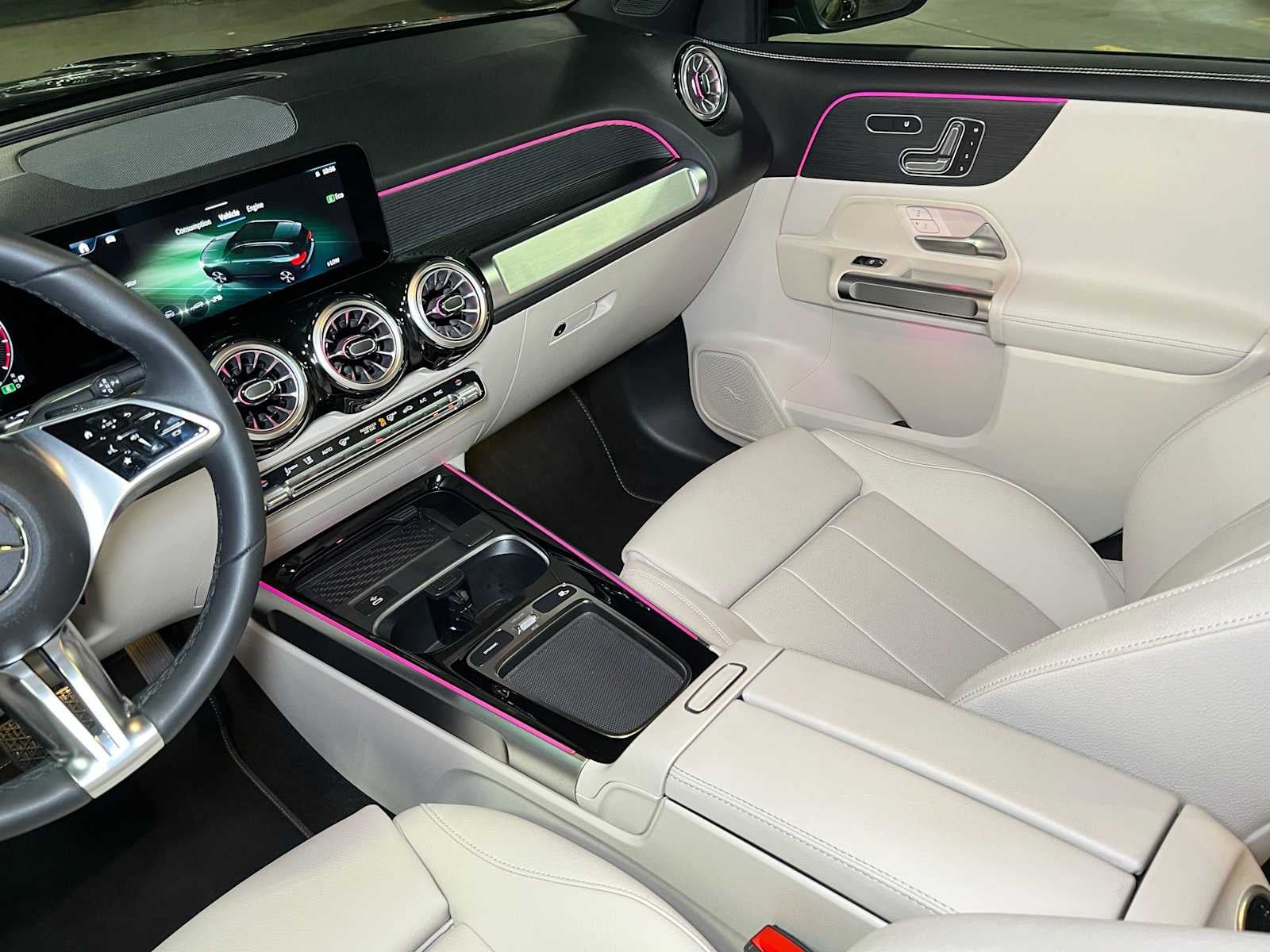 2026 Mercedes-Benz GLB 250 4MATIC® SUV
