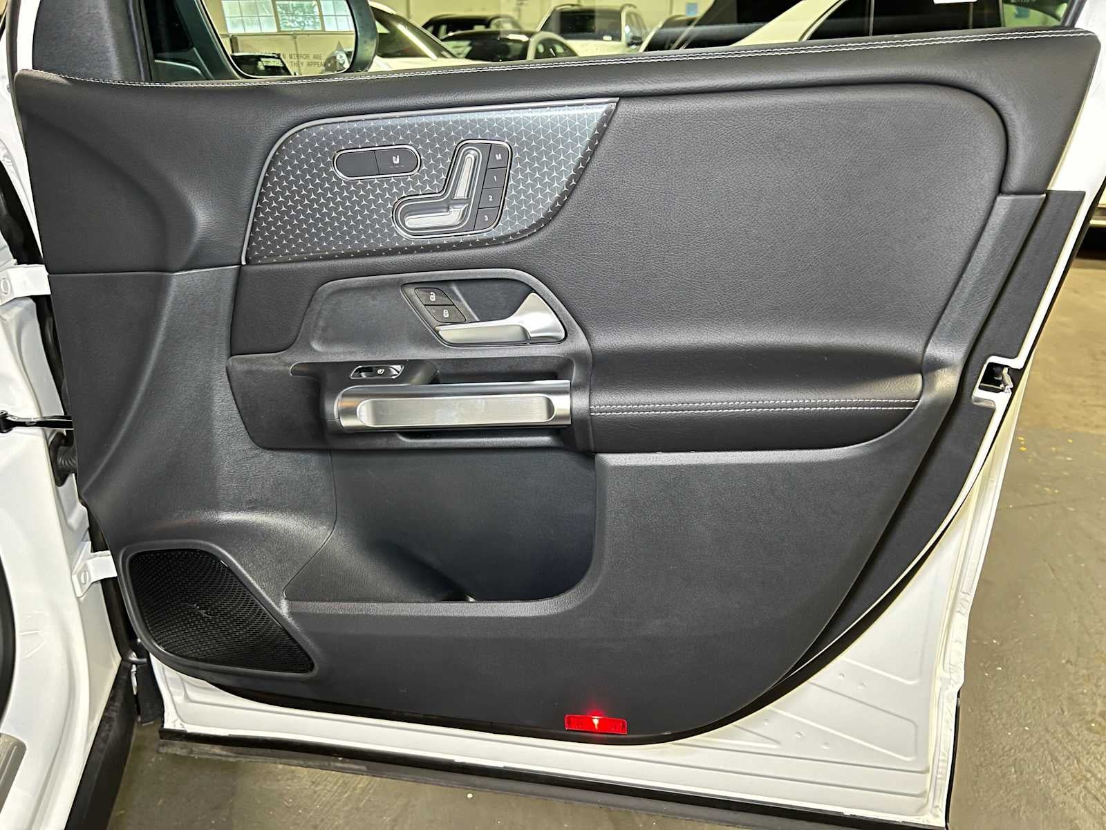 2026 Mercedes-Benz GLB 250 4MATIC® SUV