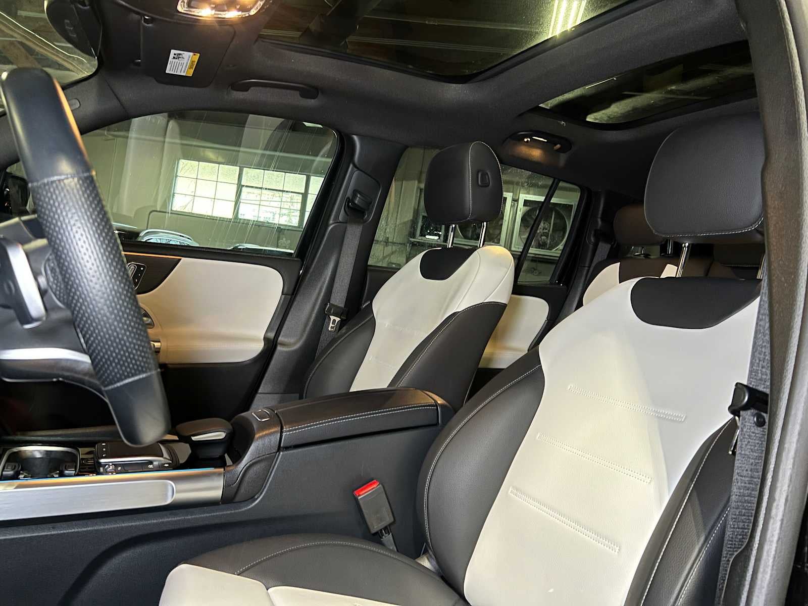 2023 Mercedes-Benz GLB GLB 250