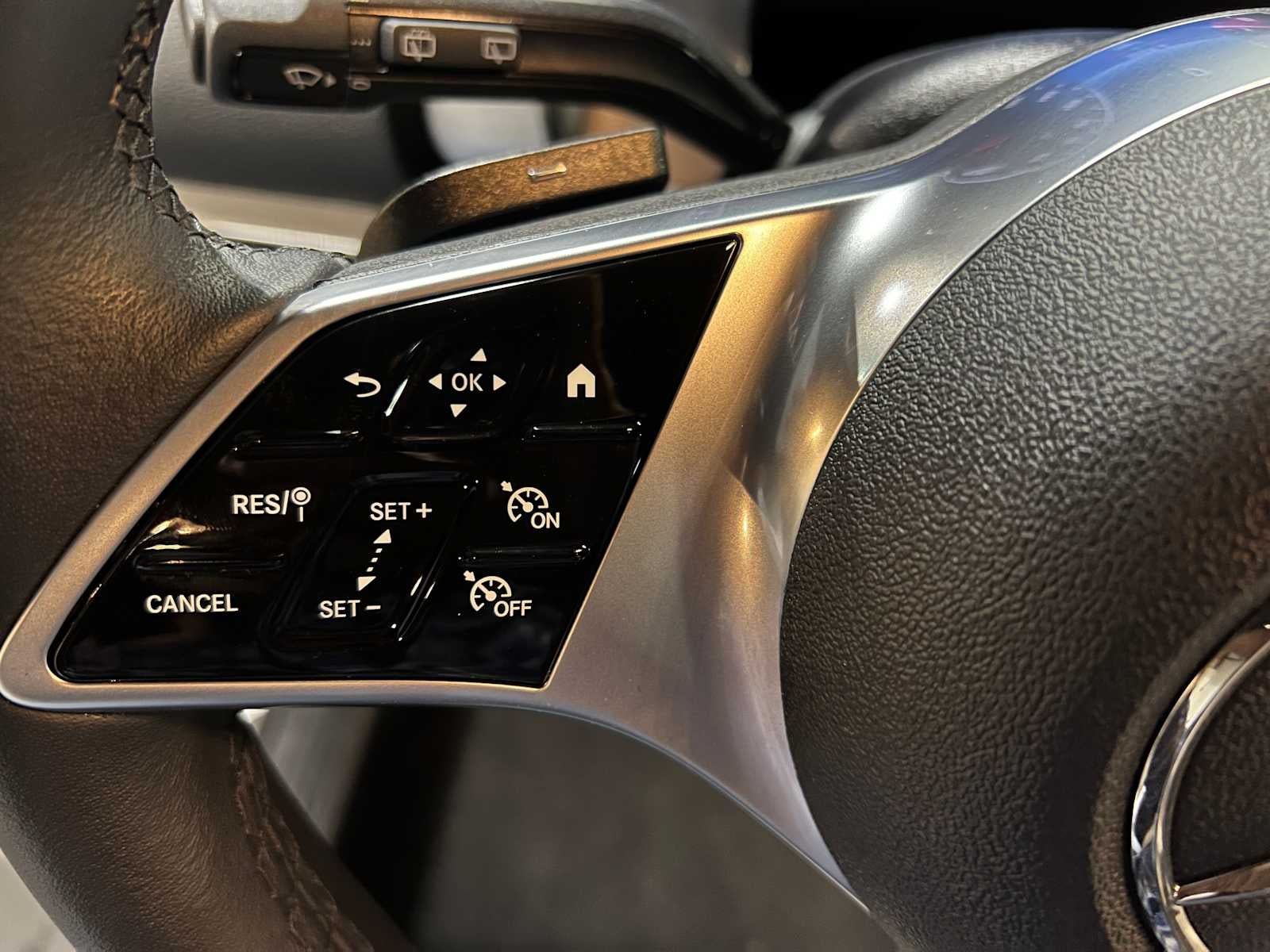 2025 Mercedes-Benz GLB GLB 250