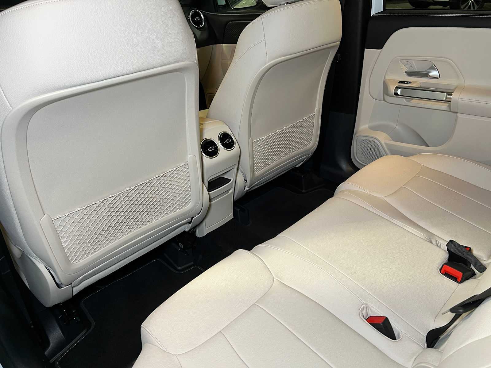 2025 Mercedes-Benz GLB GLB 250