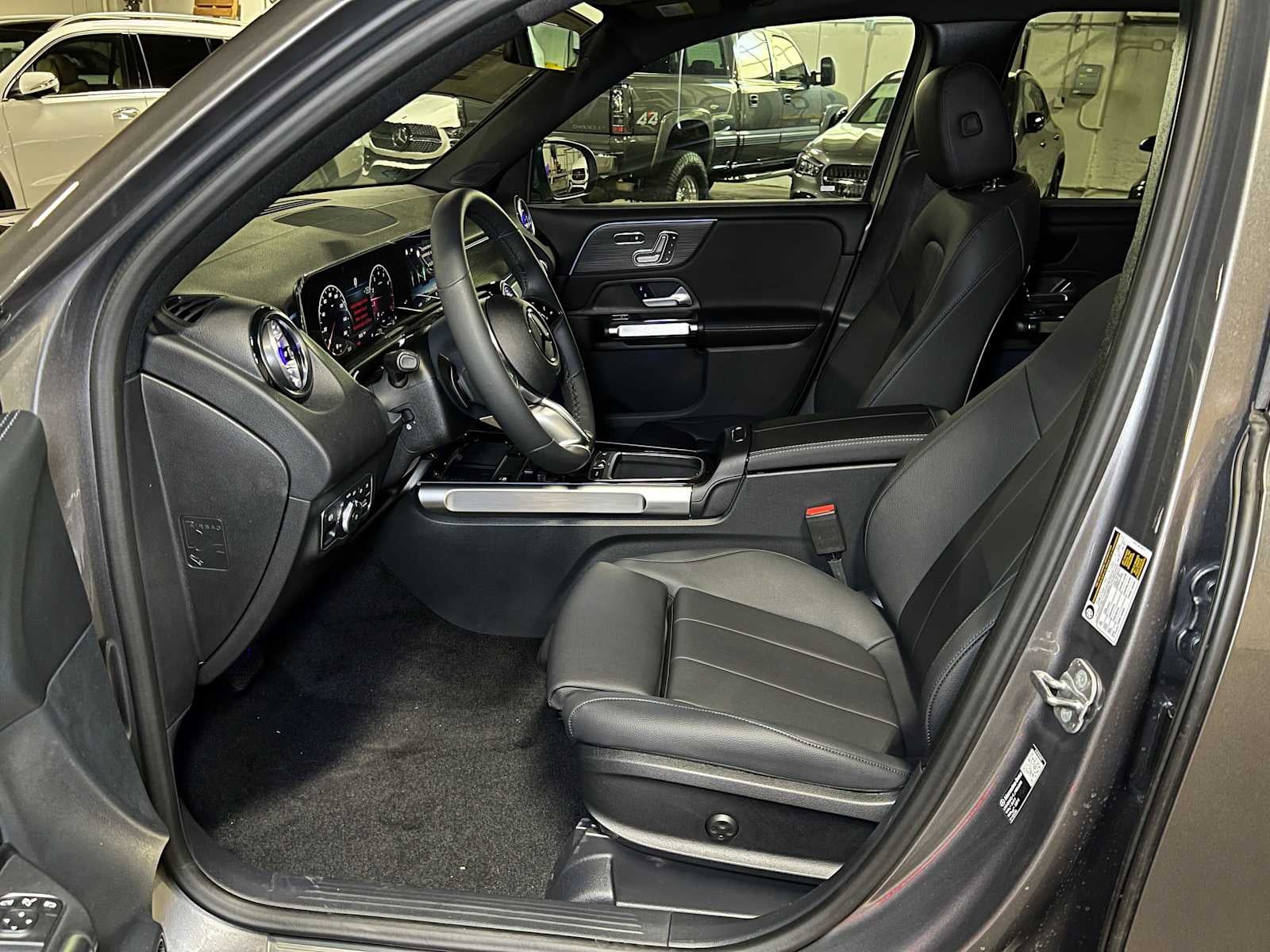 2026 Mercedes-Benz GLB 250 4MATIC® SUV
