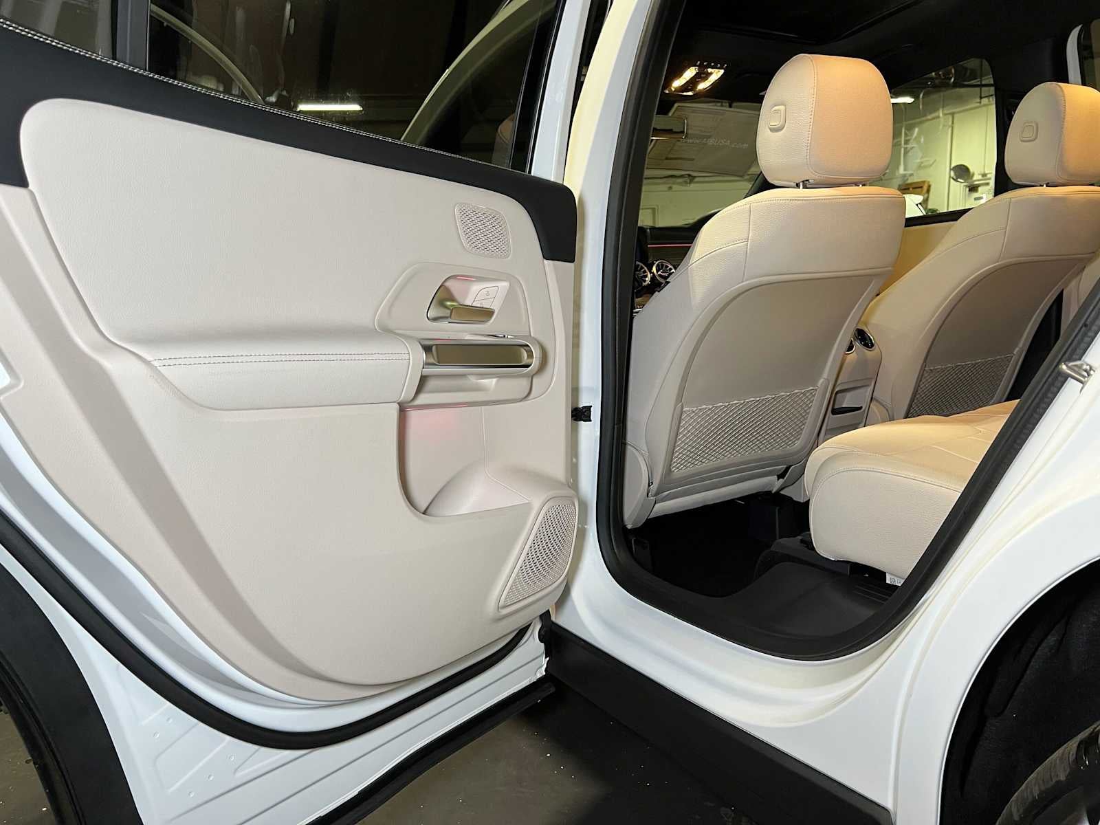2026 Mercedes-Benz GLB 250 4MATIC® SUV